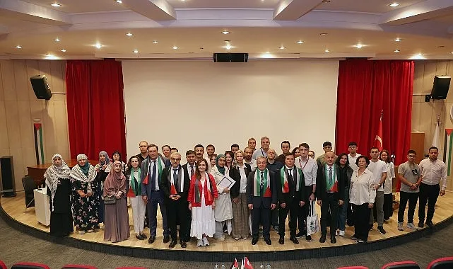 Dokuz Eylül Üniversitesi'nde Gazze İçin Bilim ve Akademik Dayanışma Programı