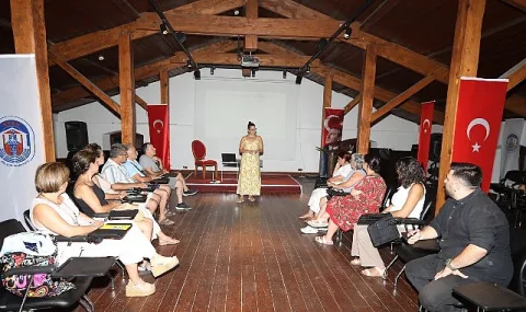 EFEST 2026'da Kültür Sanat Söyleşileri Yoğun İlgi Gördü