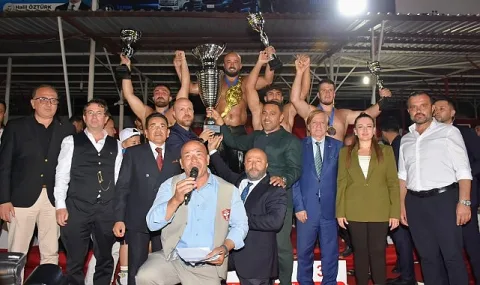 Elmalı Er Meydanı'nda Dostluk Rüzgarı: Taş ve Aktürk Bir Araya Geldi