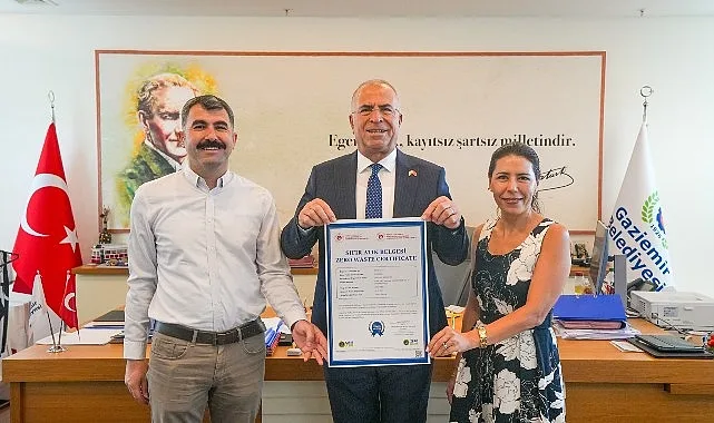 Gaziemir Belediyesi'ne Çevre Bakanlığı'ndan Sıfır Atık Belgesi
