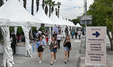 İZKİTAP 8. İzmir Kitap Fuarı Kültürpark'ta Yoğun İlgi Görüyor