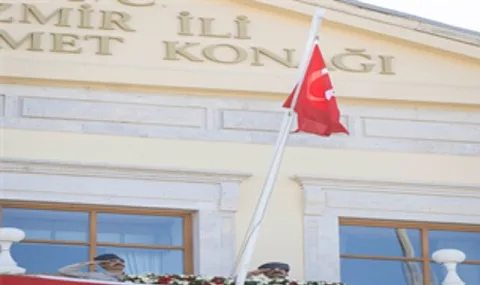 İzmir'in Kurtuluşunun 104. Yılı Süvari Birlikleri Töreniyle Kutlandı