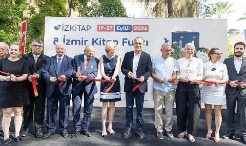 İzmir Kitap Fuarı Kapılarını Açtı: Edebiyat Şöleni 27 Eylül'e Kadar Sürecek