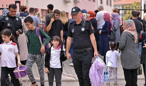 Keçiören'de Okul Çevrelerinde Öğrenci Güvenliği İçin Zabıta Denetimleri Arttırıldı