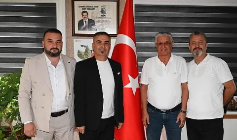Kemer Final Akademi Yöneticilerinden Başkan Topaloğlu'na Nezaket Ziyareti