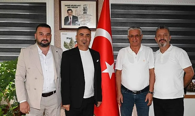 Kemer Final Akademi Yöneticilerinden Başkan Topaloğlu'na Nezaket Ziyareti
