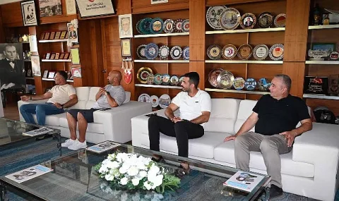 Kemer Su Sporları Sektörünün Sorunları Başkan Topaloğlu'na Aktarıldı