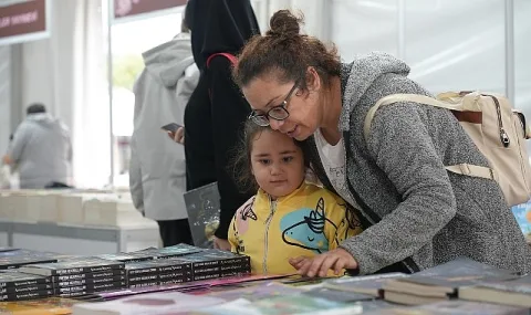 Maltepe Kitap Günleri'nin Beşinci Gününde Edebiyat ve Düşünce Buluştu