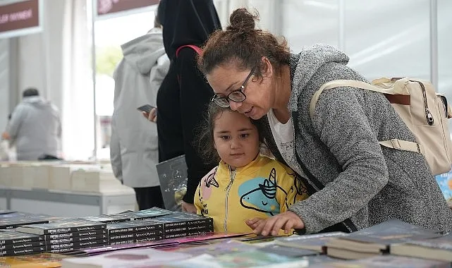 Maltepe Kitap Günleri'nin Beşinci Gününde Edebiyat ve Düşünce Buluştu