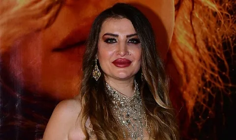 Meryem Sevilen Yeni Şarkısı "Anne"nin Klibini Torun Center'da Tanıttı