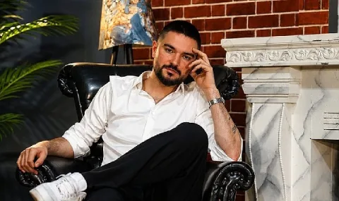 Onur Bertaraf, 'Küllerimden' ile Geçmişiyle Hesaplaşıp Yeniden Doğuyor