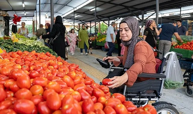 Türkiye'nin İlk Engelsiz Pazarı Mersin Yenişehir'de Açıldı