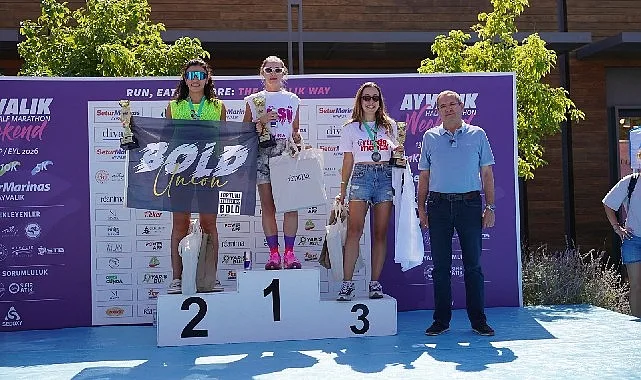Uluslararası Ayvalık Kurtuluş Yarı Maratonu'nda Dereceler Sahiplerini Buldu