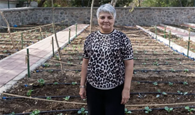 50 Yaşındaki Sevim Hanyalı, Toprakla Hayata Yeniden Tutundu
