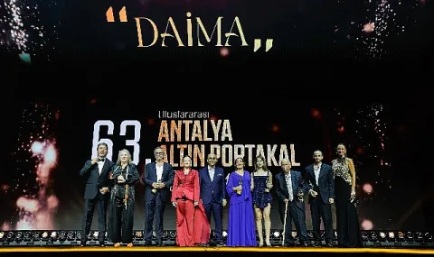 63. Altın Portakal: Sinema Meşalesi 'Daima' Sloganıyla Yandırıldı