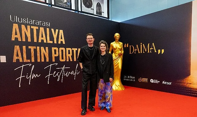 Altın Portakal'da Söyleşiler: Artakalan, Düğün Şarkıcısı ve Six Weeks On