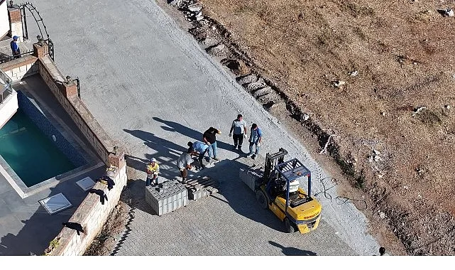 Başkan Gençay, Didim'deki Kaykay Parkı ve Yol Çalışmalarını Denetledi