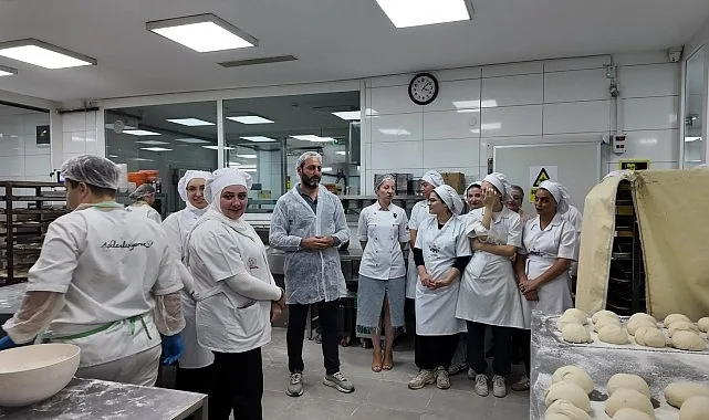 Çiğli’de Pastacılık Kursu Üçüncü Döneme Girdi