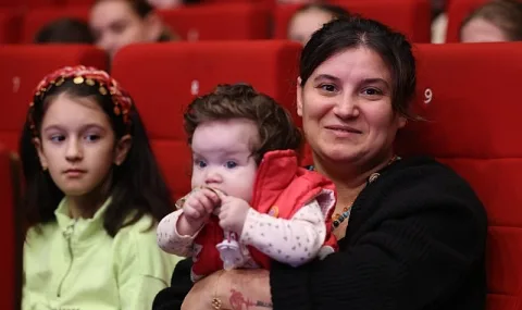 Dilek Cesur, Kocaeli Kitap Fuarı'nda 'Yeni Bir Ben'i Anlattı