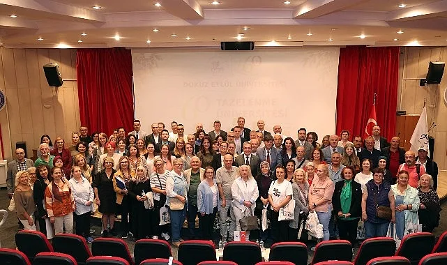 Dokuz Eylül Üniversitesi 60+ Tazelenme'de Yeni Akademik Yıl Başladı