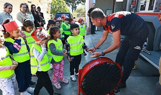 Efes Selçuk Minikleri İtfaiye Haftası'nda Buluştu