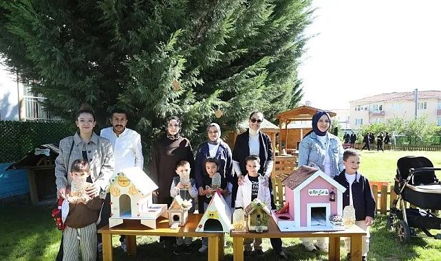 İnegöl'de Çocuklar ve Aileler, Hayvanlar İçin 190 Yuva Üretti