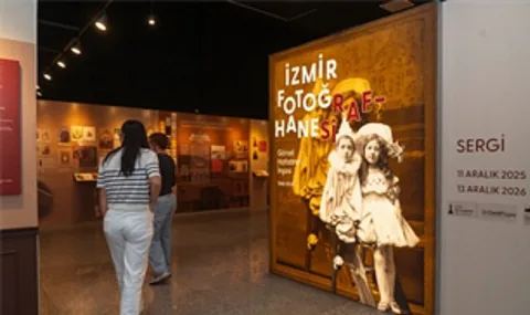 İzmir'in Görsel Hafızası 'İzmir Fotoğrafhanesi' Kitabıyla Gün Yüzüne Çıktı