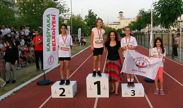 Karşıyaka'da Cumhuriyet Bayramı Atletizm Şenliği ile Kutlanacak