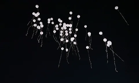 Kemer'de Meme Kanseri Farkındalığı İçin Pembe Balonlar Gökyüzüne Bırakıldı