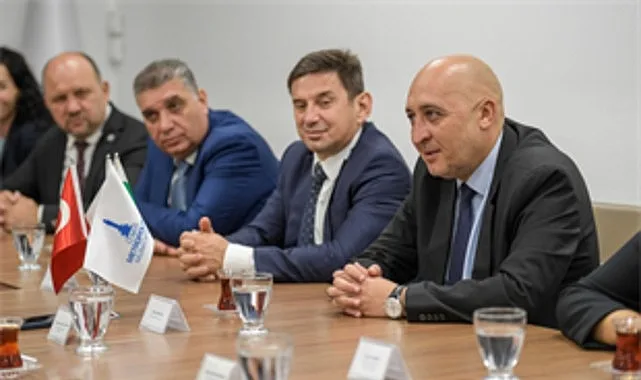 Kırcaali'den İzmir Haftası İçin Önemli Ziyaret: Kardeş Şehir İlişkileri Gelişiyor