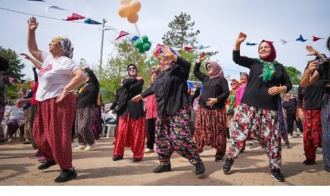 Kocaeli Büyükşehir, Duraklı Köyü'nde Geleneksel Kış Hazırlıklarını Canlandırdı