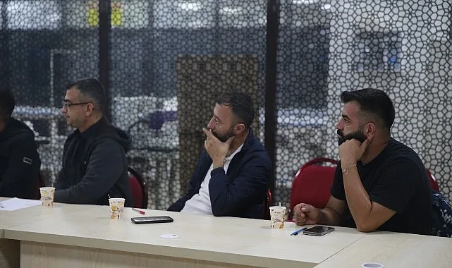 Konak Belediyesi ve AÇEV İş Birliğiyle Babalara Kapsamlı Gelişim Desteği