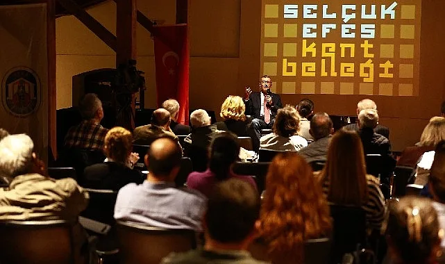 Mahmut Esat Bozkurt Efes Selçuk'ta Anıldı