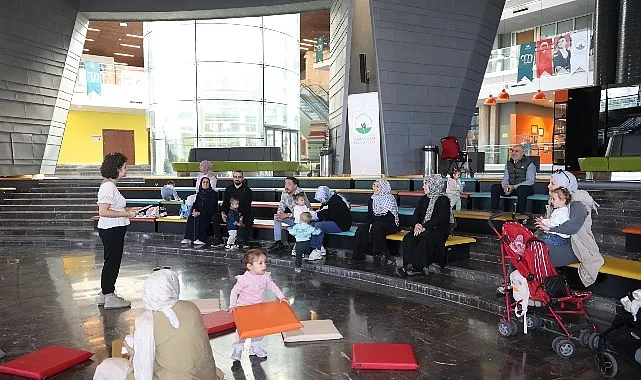 Osmangazi'de Ebeveynlere Yönelik 'Onunla Okuyun' Atölyesi Büyük İlgi Gördü