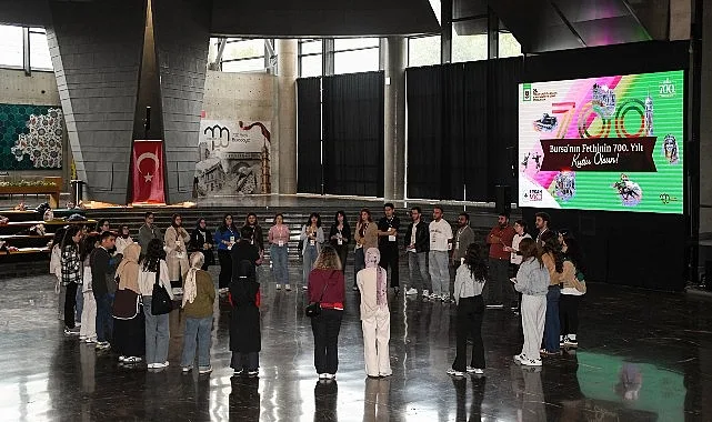 Osmangazi'de Gençler Tarihi Eserler Turuyla Buluştu