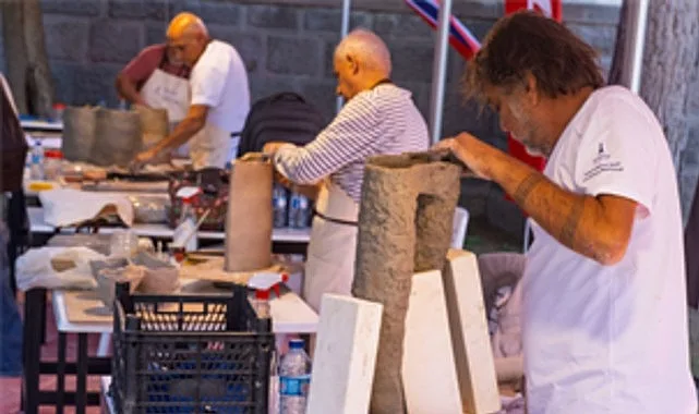 Uluslararası İzmir Seramik Çalıştayı Sanatçıları Kültürpark'ta Buluşturdu